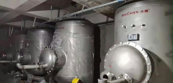 半容积式换热器机组