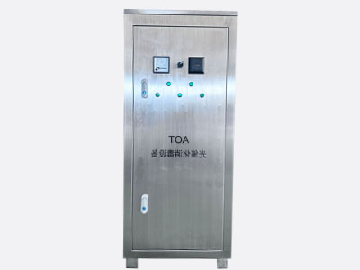 二氧化钛（AOT) 消毒器